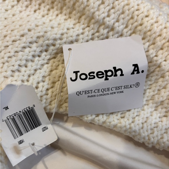 Joseph A White Cable Knit Cowl Neck Sweater - Picture 10 of 11